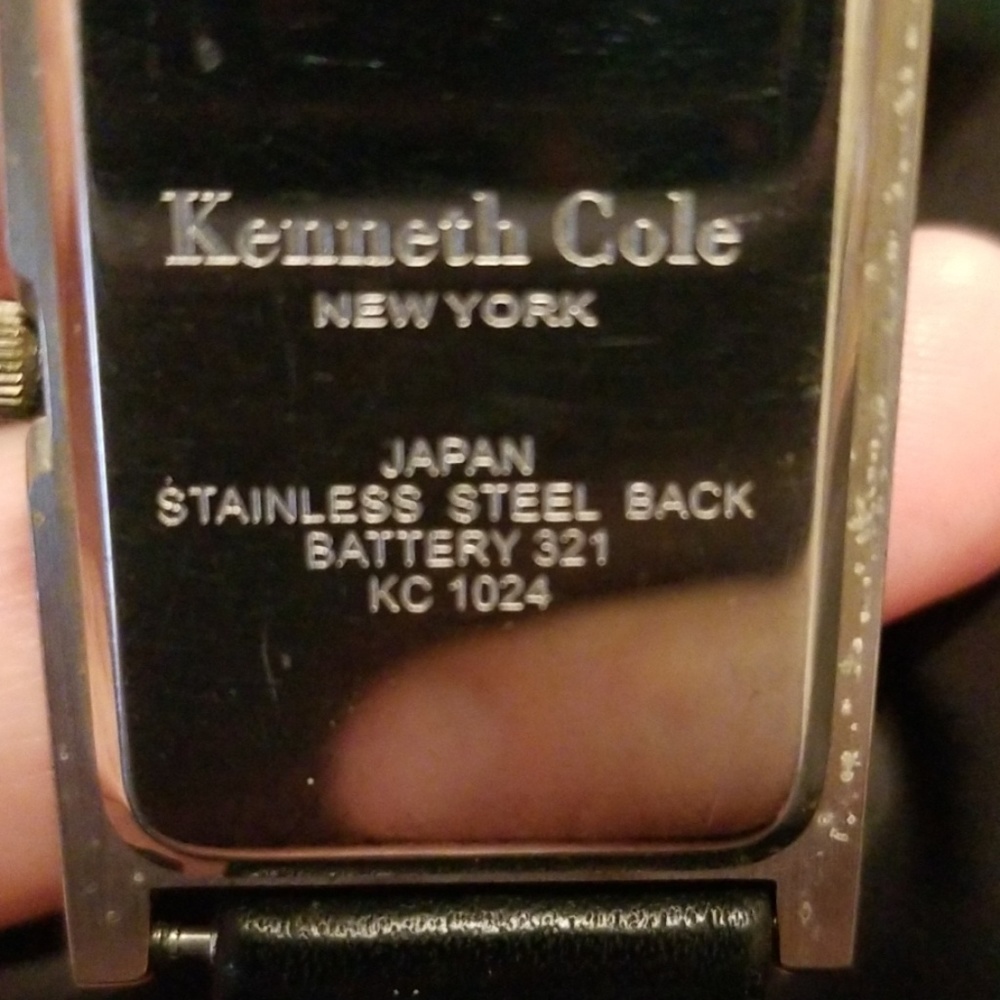 Kenneth Cole Ladies Watch - Picture 2 of 6